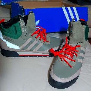 Adidas Baara Boot